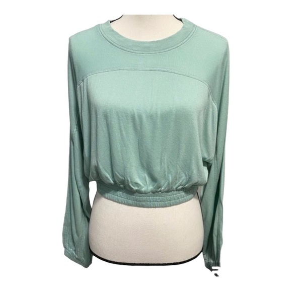 L*Space Day Tripper Pullover - Pool NWT - Picture 2 of 8